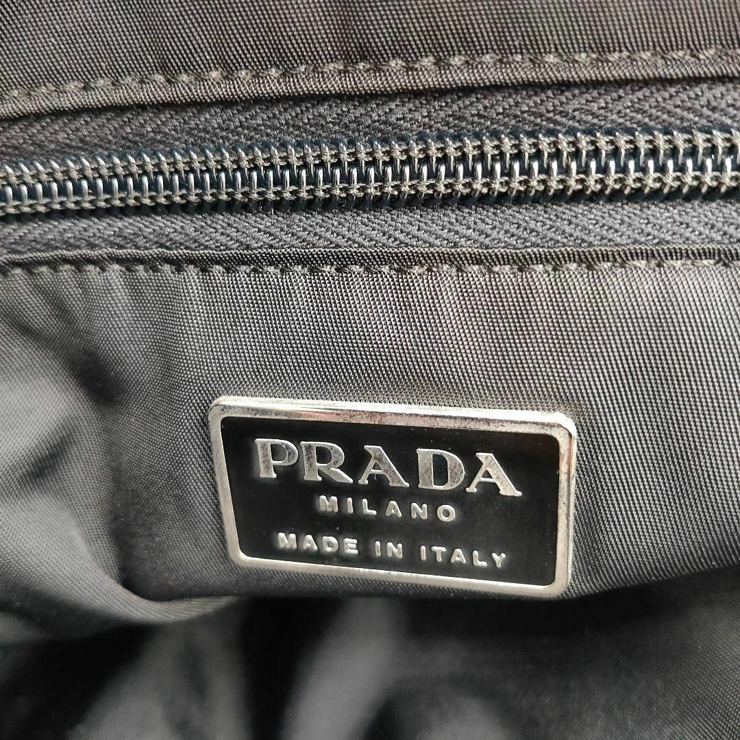 PRADA(プラダ)のPRADA ベロア トートバッグ 3角プレート ブラック 白タグ A4収納可能 レディースのバッグ(トートバッグ)の商品写真