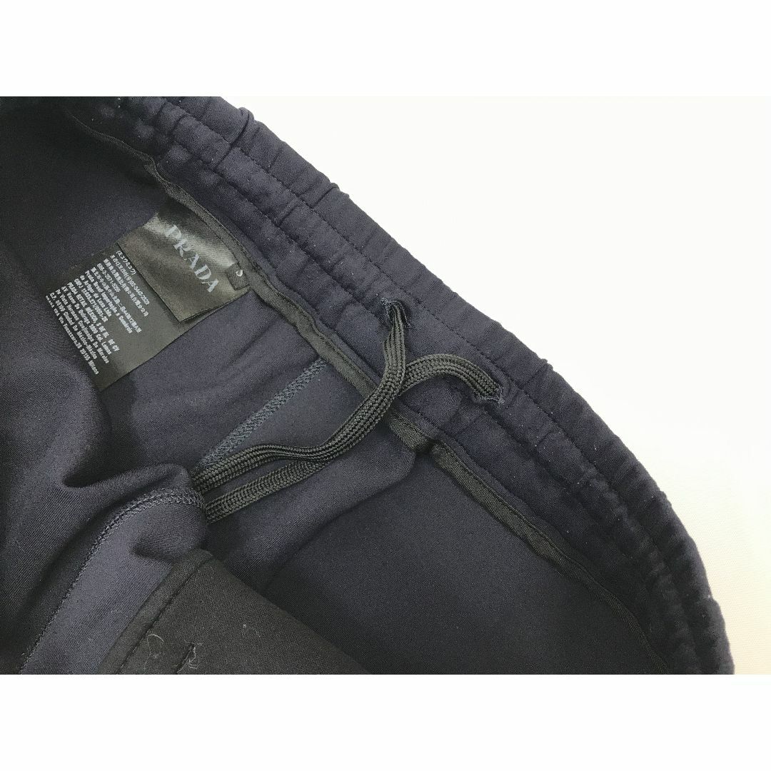 PRADA - 【美品】PRADA プラダ トラックパンツ ジャージー 紺 S PRADA - 【美品】PRADA プラダ トラックパンツ ジャージー 紺 S
