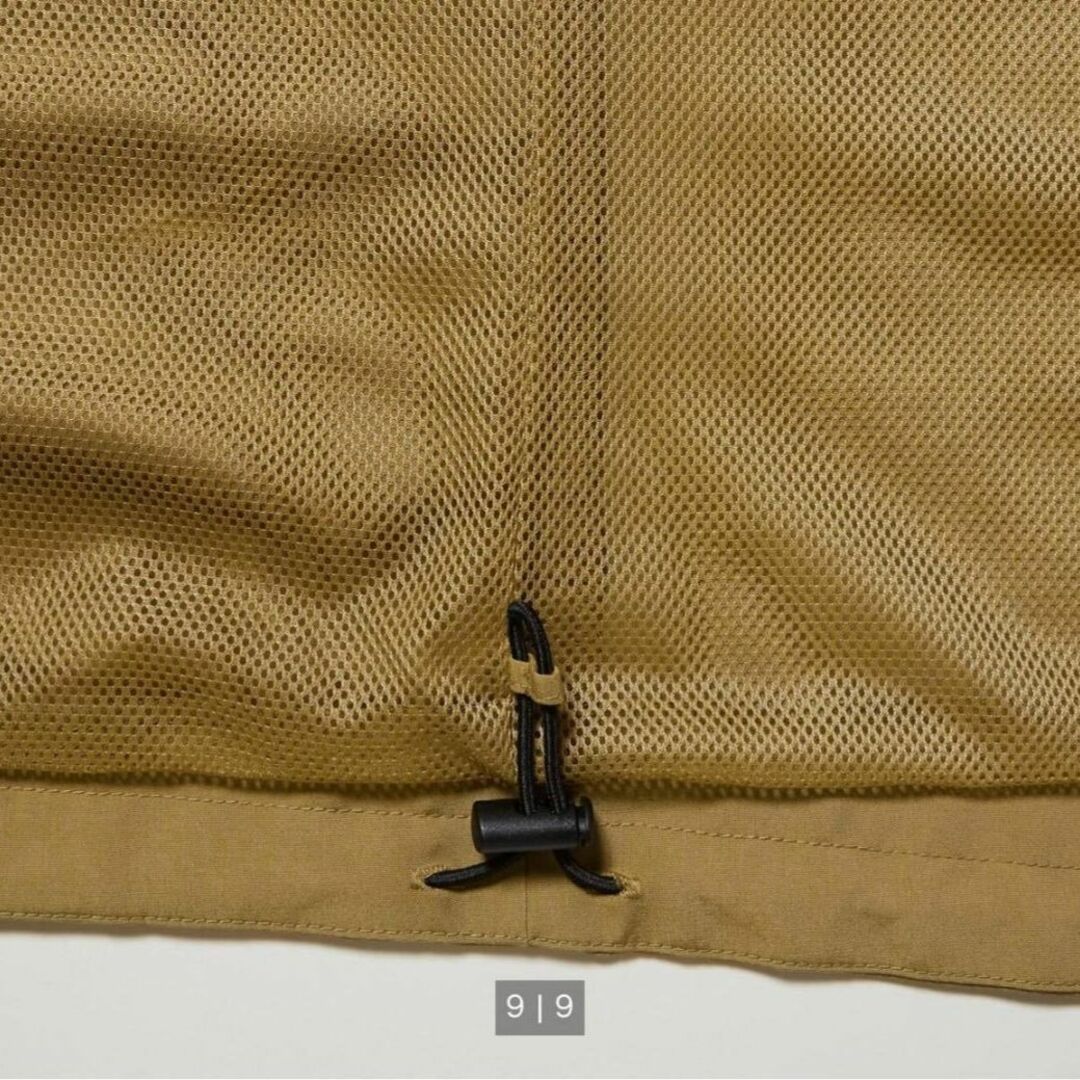 UNIQLO(ユニクロ)の新品未使用 ユニクロ ユーティリティパーカ XL グリーン 定価6990円 メンズのジャケット/アウター(マウンテンパーカー)の商品写真