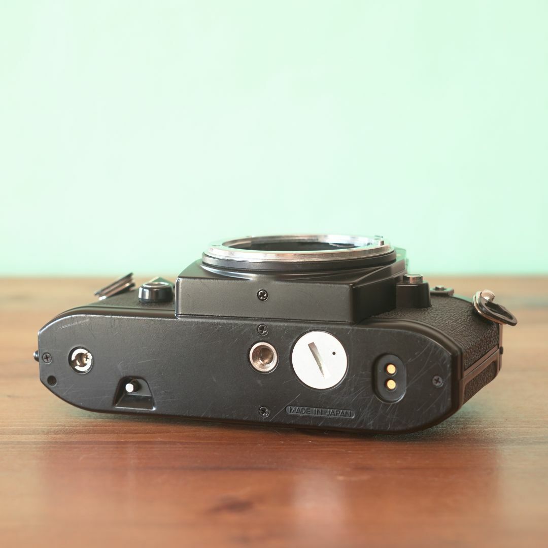Nikon(ニコン)の完動品◎Nikon EM ボディ ブラック フィルムカメラ #323 スマホ/家電/カメラのカメラ(フィルムカメラ)の商品写真