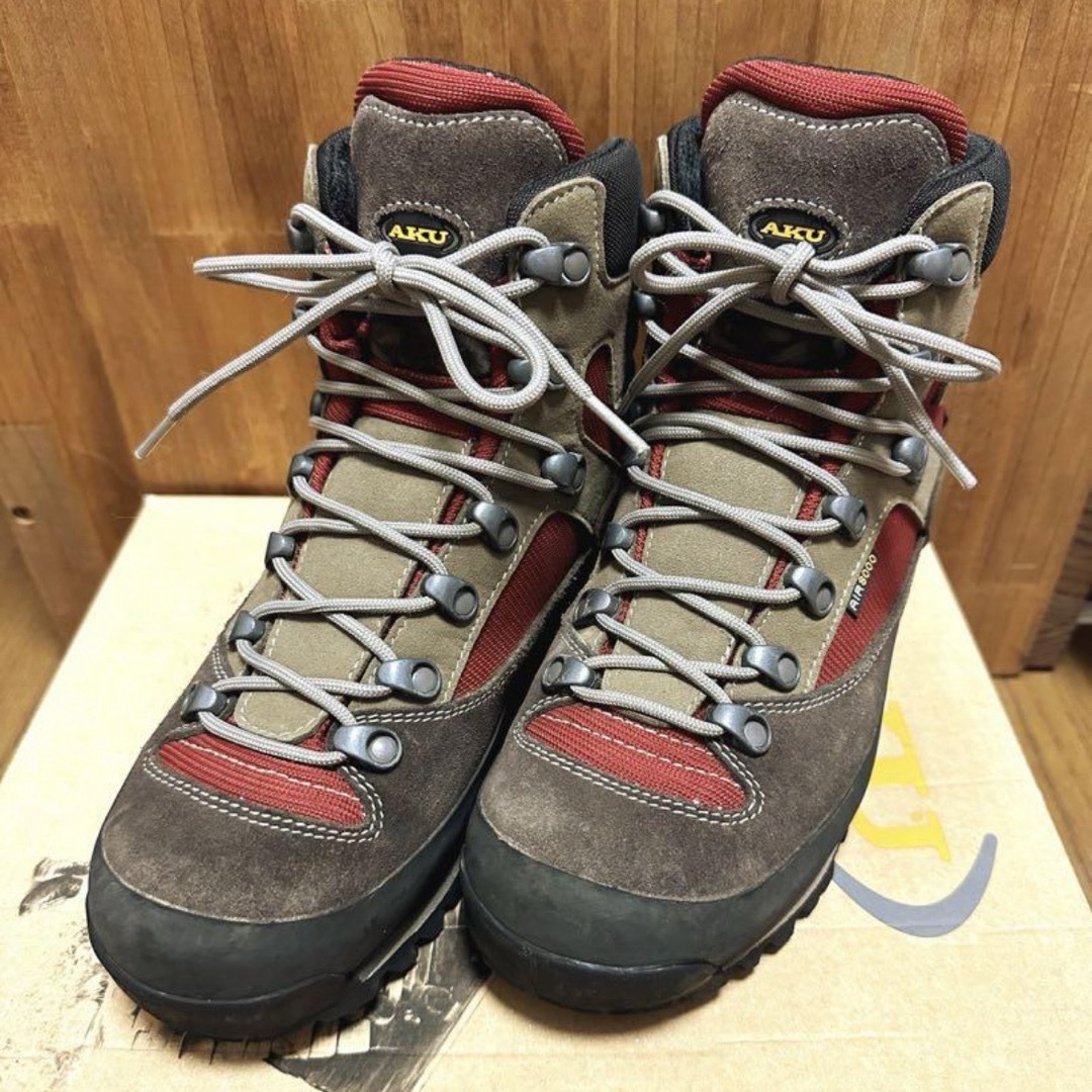 AKU登山靴 CONERO GTX II 23.5cm EU37.5 イタリア製登山用品