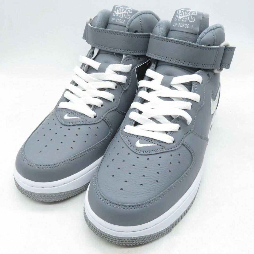 NIKE(ナイキ)の NIKE 2021 AIR FORCE 1 MID QS NYC DH5622-001 COOL GREY  メンズの靴/シューズ(スニーカー)の商品写真