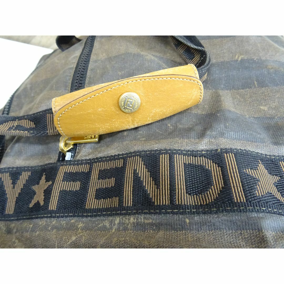 FENDI(フェンディ)のM水016 / FENDI ペカン柄 トラベルバッグ トートバッグ ポーチ付き レディースのバッグ(トートバッグ)の商品写真