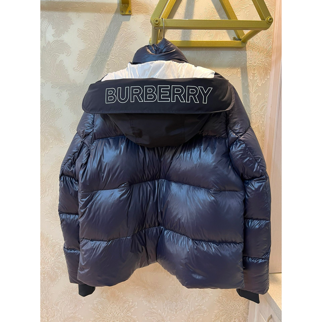 BURBERRY - ❤️即発Burberryバーバリー正規23新作軽量保温グース