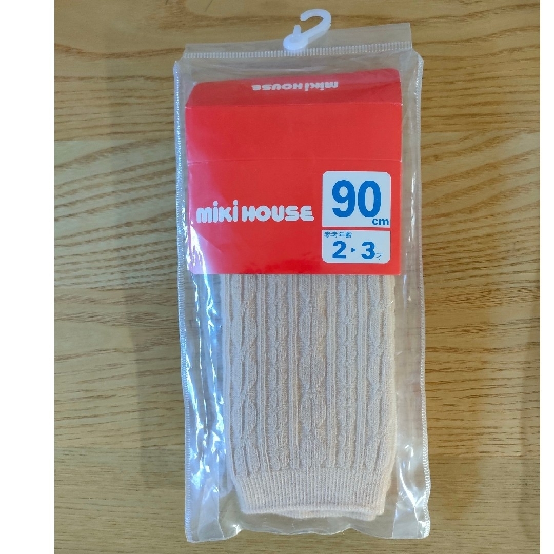 mikihouse(ミキハウス)の未使用 ミキハウス ケーブル編 スパッツ レギンス ベージュ　90 キッズ/ベビー/マタニティのキッズ服女の子用(90cm~)(パンツ/スパッツ)の商品写真