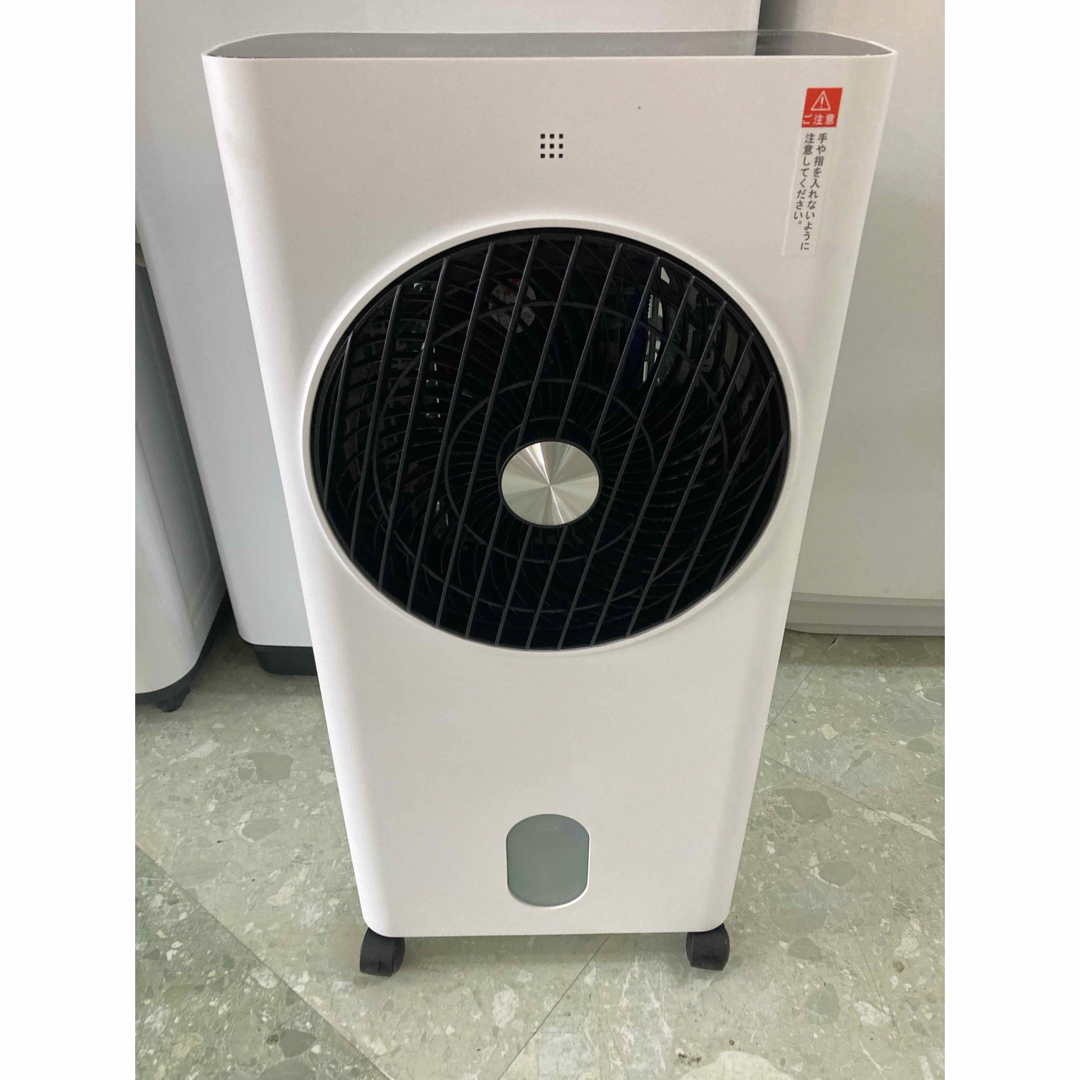 ユアサ　消臭機能付水風扇　YAC-J651CR スマホ/家電/カメラの冷暖房/空調(扇風機)の商品写真