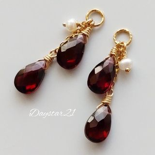 p564 天然石ピアス☆ロードライトガーネットのツインチャーム　イヤリングピアス(ピアス)