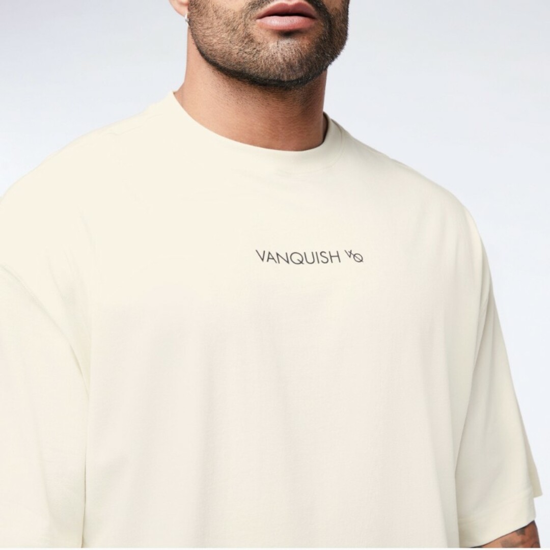VANQUISH(ヴァンキッシュ)のVanquish Fitness　Tシャツ メンズのトップス(Tシャツ/カットソー(半袖/袖なし))の商品写真