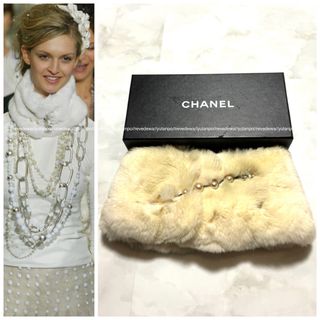 CHANEL(マフラー/ショール)のフリマアイテム一覧 CHANEL(マフラー/ショール)のフリマアイテム一覧