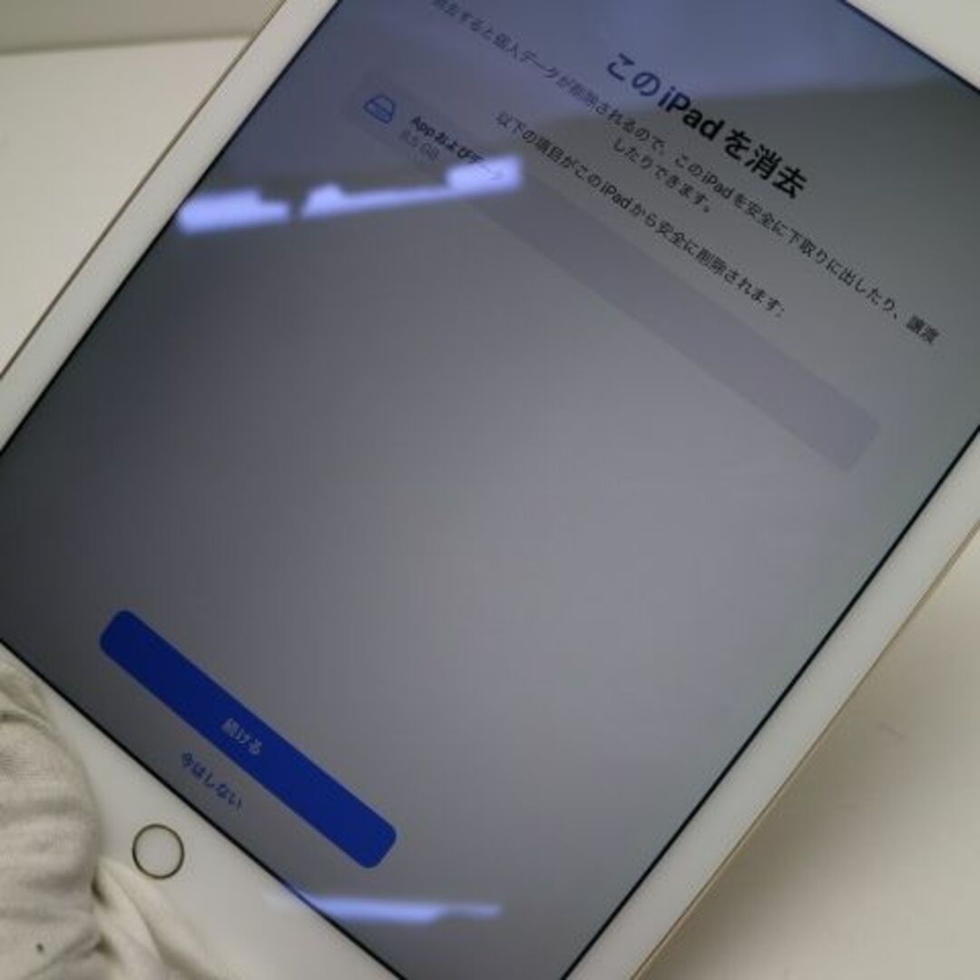 Apple - 超美品 SIMフリー iPad Air 2 16GB ゴールド の通販 by