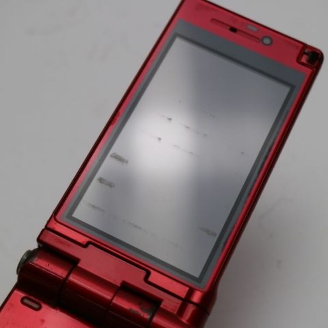 Panasonic(パナソニック)の良品中古 P905i レッド 赤 M333 スマホ/家電/カメラのスマートフォン/携帯電話(携帯電話本体)の商品写真