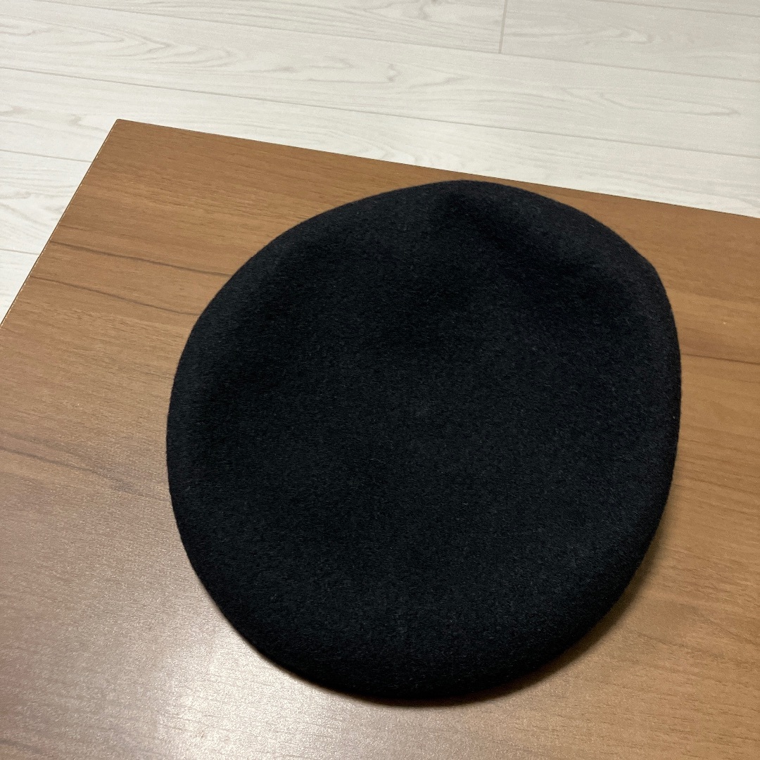 KANGOL(カンゴール)の新品未使用タグ付きカンゴールKANGOLベレー帽Mサイズ黒色 レディースの帽子(ハンチング/ベレー帽)の商品写真