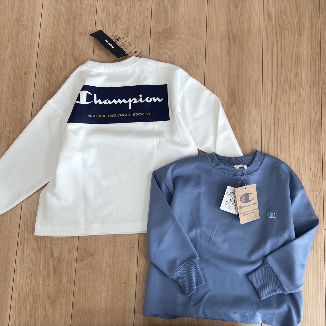 Champion(チャンピオン)の新品未使用 タグ付 チャンピオン champion トレーナー ロゴ バックロゴ キッズ/ベビー/マタニティのキッズ服男の子用(90cm~)(Tシャツ/カットソー)の商品写真