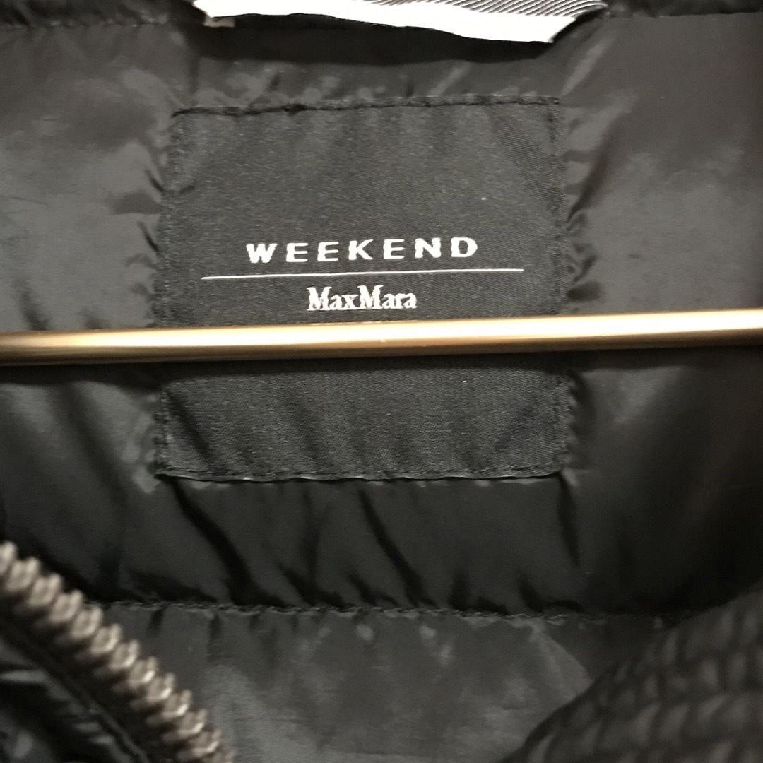 Max Mara(マックスマーラ)の本日まで出品♡美品　MAX MARA Weekend ダウンコート レディースのジャケット/アウター(ダウンコート)の商品写真