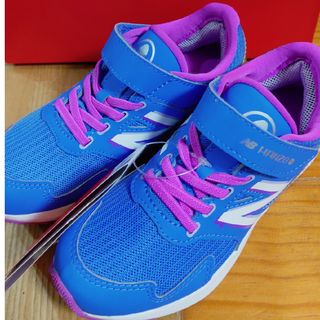 ニューバランス(New Balance)の新品☆ニューバランス　ジュニアスニーカー(スニーカー)