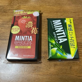 ミンティア ブリーズ 濃苺+ミンティアドライハード(菓子/デザート)