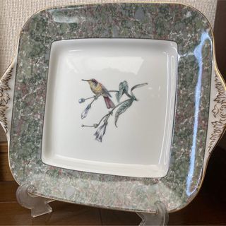 ウェッジウッド(WEDGWOOD)の【美品】wedgwood Humming Birds／／黒壺　BBプレート(食器)