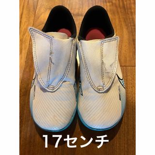 ナイキ(NIKE)のNIKE サッカー　トレーニングシューズ　17cm(スニーカー)