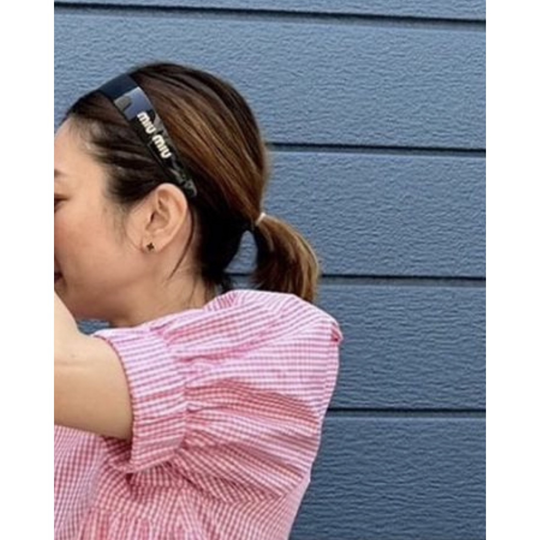 miumiu ヘッドパンド カチューシャ ヘアアクセ アクセサリー miumiu ヘッドパンド カチューシャ ヘアアクセ アクセサリー