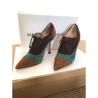 マノロブラニク(MANOLO BLAHNIK)の【新品】マノロブラニク　コンビスエード　サイズ36(ブーティ)