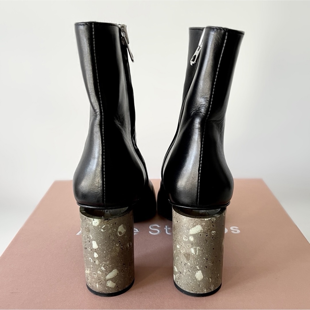 Acne Studios(アクネストゥディオズ)の美品　acne studious Althea レザーブーツ　ブラック　38 レディースの靴/シューズ(ブーツ)の商品写真