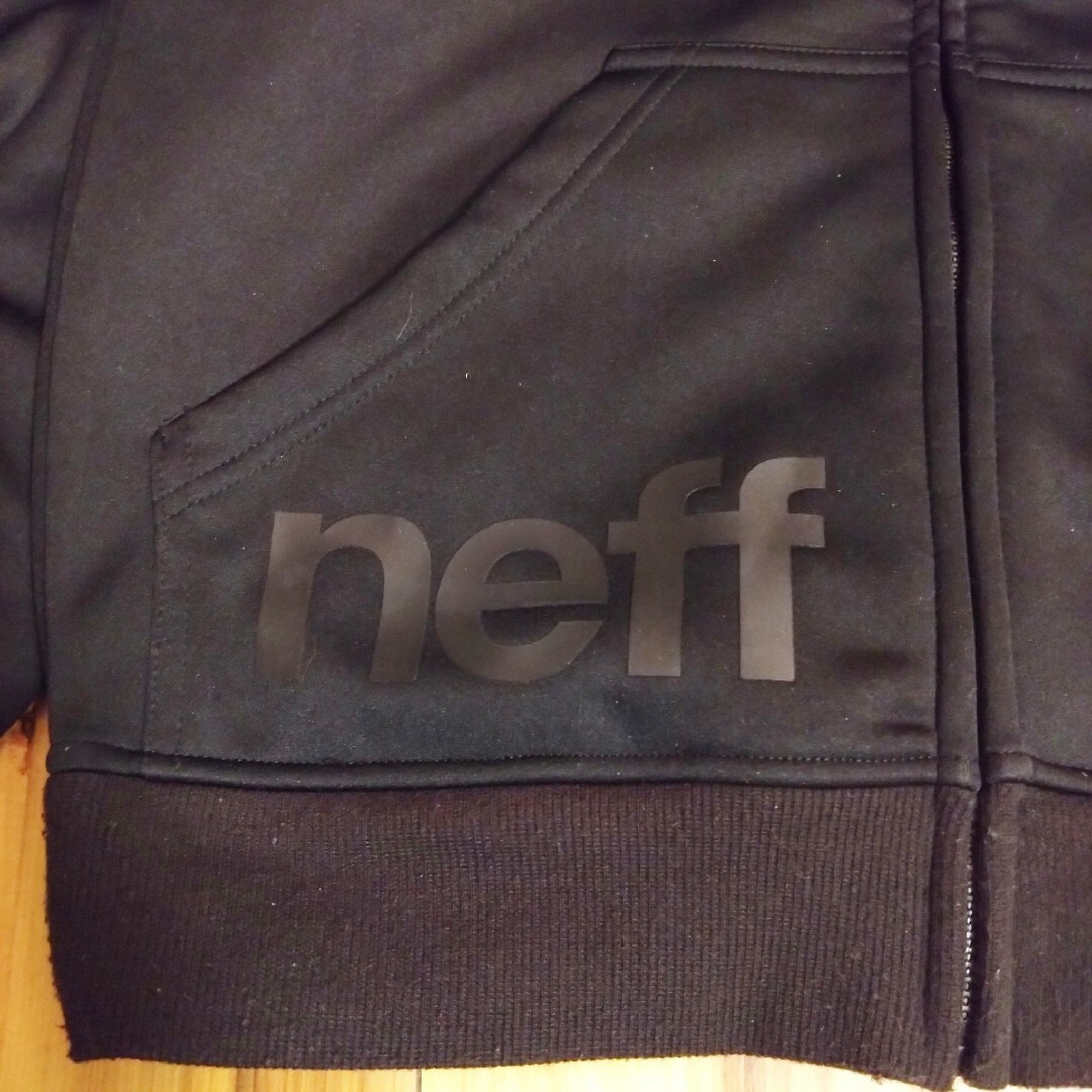 Neff(ネフ)のneff　ネフ　撥水パーカー メンズのトップス(パーカー)の商品写真