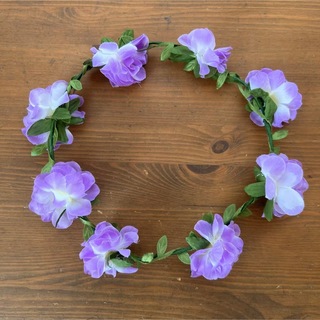 ウィゴー(WEGO)の紫の花冠　ラベンダーカラー(カチューシャ)