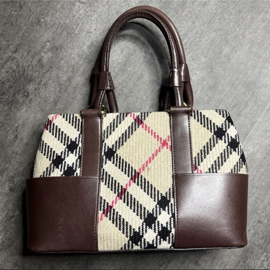 BURBERRY(バーバリー)のBURBERRY バーバリー ハンドバッグ ウール ノヴァチェック レディースのバッグ(ハンドバッグ)の商品写真