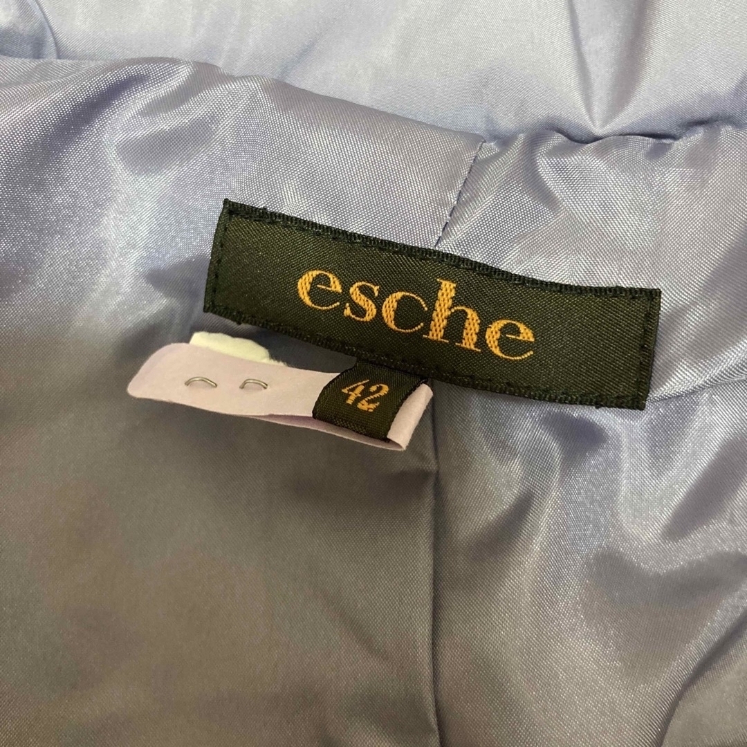 esche(エッシュ)の美品　エッシュ　ダウンコート レディースのジャケット/アウター(ダウンコート)の商品写真