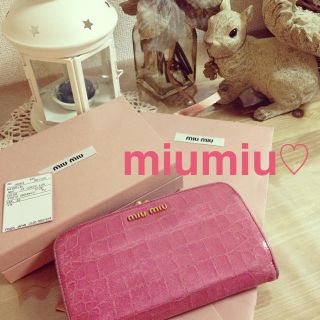 ミュウミュウ(miumiu)の♡ miumiu がま口長財布 ♡(財布)