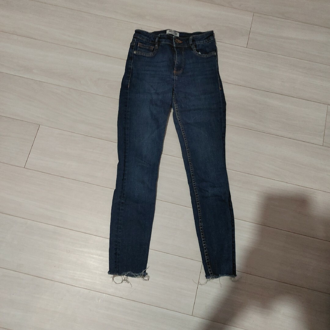 ZARA(ザラ)のザラ　デニムパンツ レディースのパンツ(その他)の商品写真