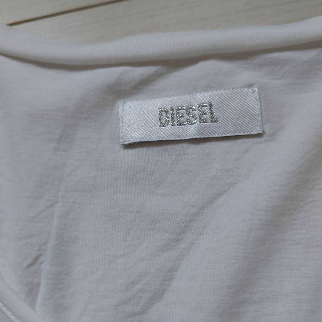 DIESEL(ディーゼル)のB1【ディーゼル】美品　ホワイトのプリントカットソー レディースのトップス(カットソー(長袖/七分))の商品写真