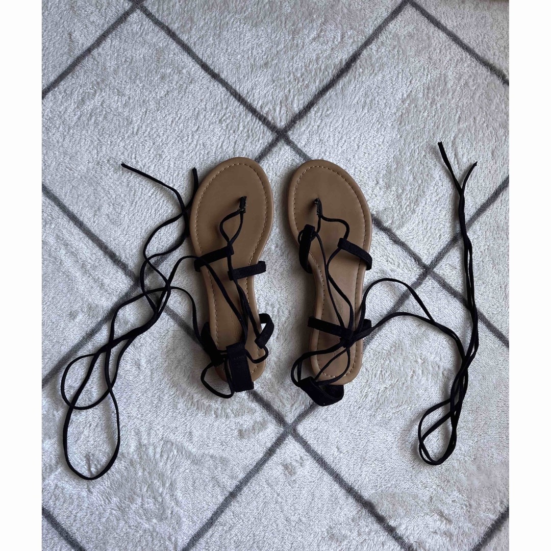 紐付きフラットシューズ レディースの靴/シューズ(サンダル)の商品写真