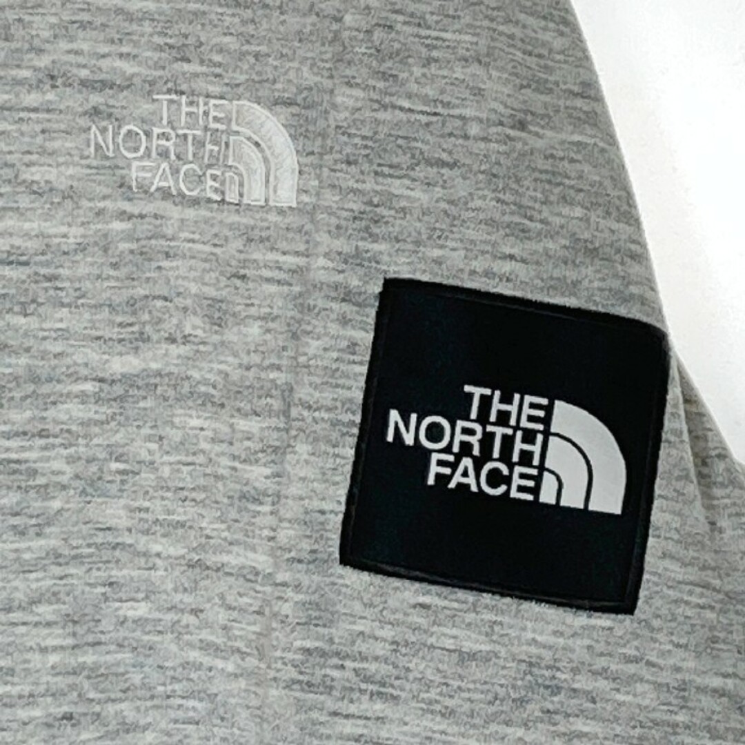 THE NORTH FACE(ザノースフェイス)の★THE NORTH FACE ノースフェイス NT12333 Square Logo Hoodie スクエアロゴフーディ グレー sizeL メンズのトップス(パーカー)の商品写真