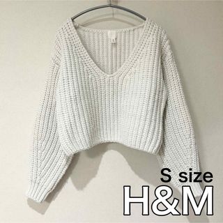 エイチアンドエム(H&M)のH&M ニット セーター ショート丈 白 S ケーブルニット(ニット/セーター)