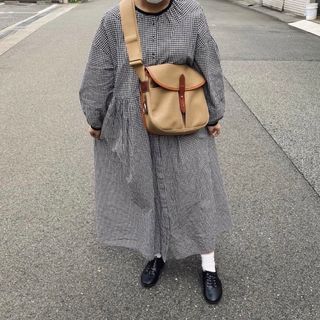 ネストローブ(nest Robe)のtandey オオカミとフクロウ フクロウとキンモクセイのシーソー(ロングワンピース/マキシワンピース)