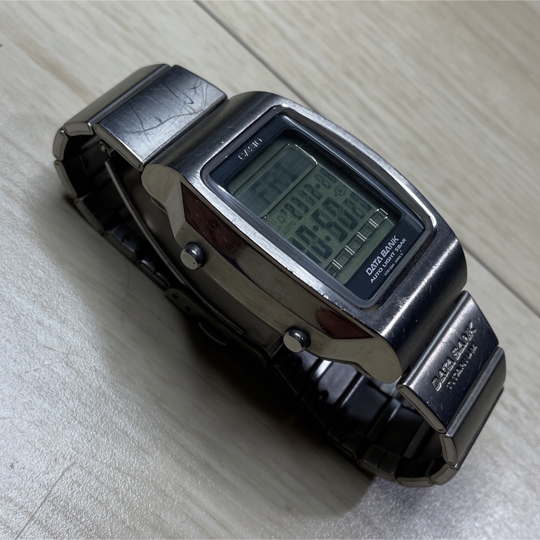 CASIO(カシオ)のCASIO DATA BANK AUTO LIGHT 5BAR 腕時計 メンズの時計(腕時計(デジタル))の商品写真
