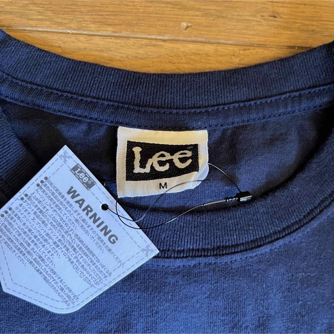 Lee(リー)のbaiya lee メンズ　リー　新品　Tシャツ　半袖　グレー　紺　ロゴ メンズのトップス(Tシャツ/カットソー(半袖/袖なし))の商品写真