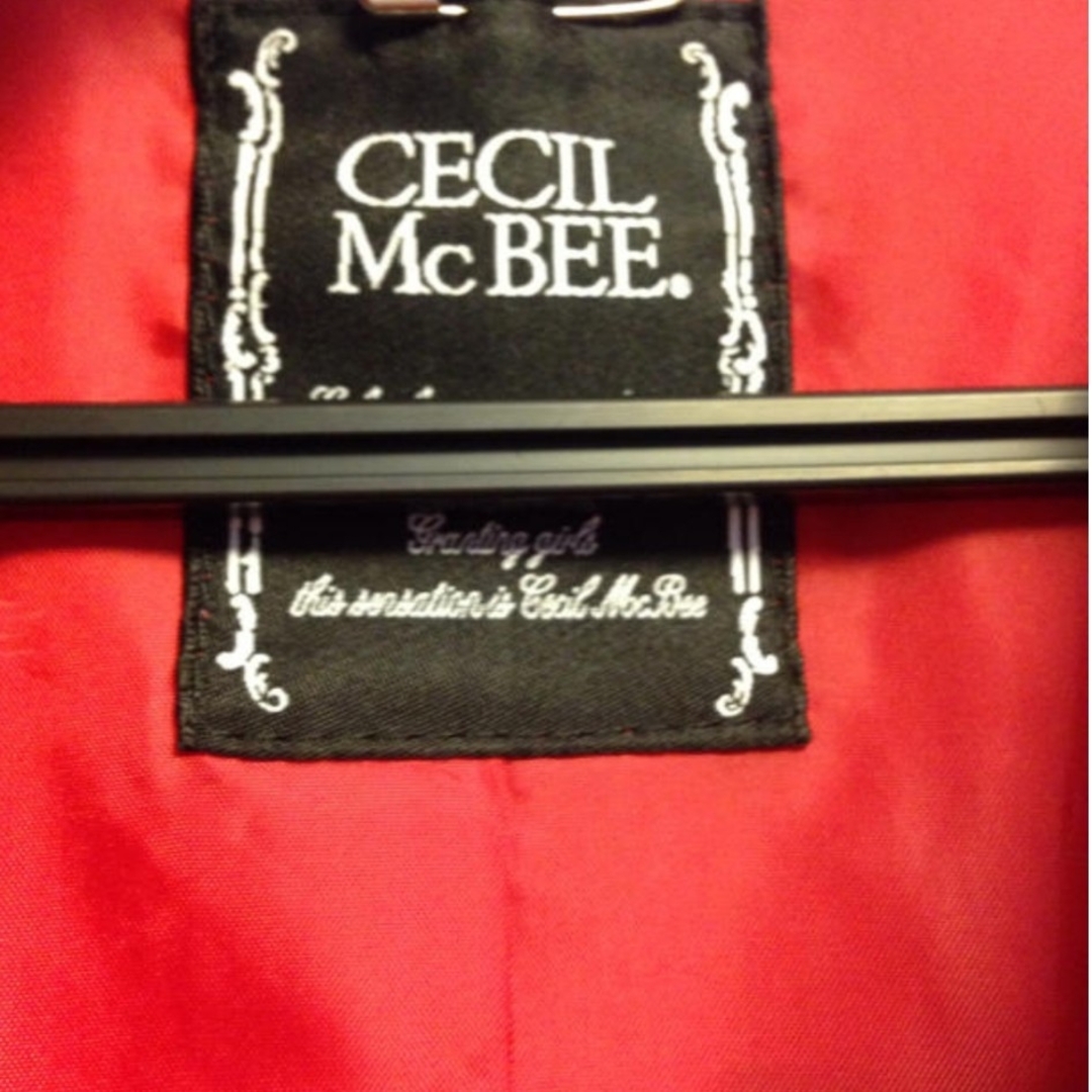 CECIL McBEE(セシルマクビー)の美品♡クリーニング済み 赤 チェック ダッフルコート レディースのジャケット/アウター(ダッフルコート)の商品写真