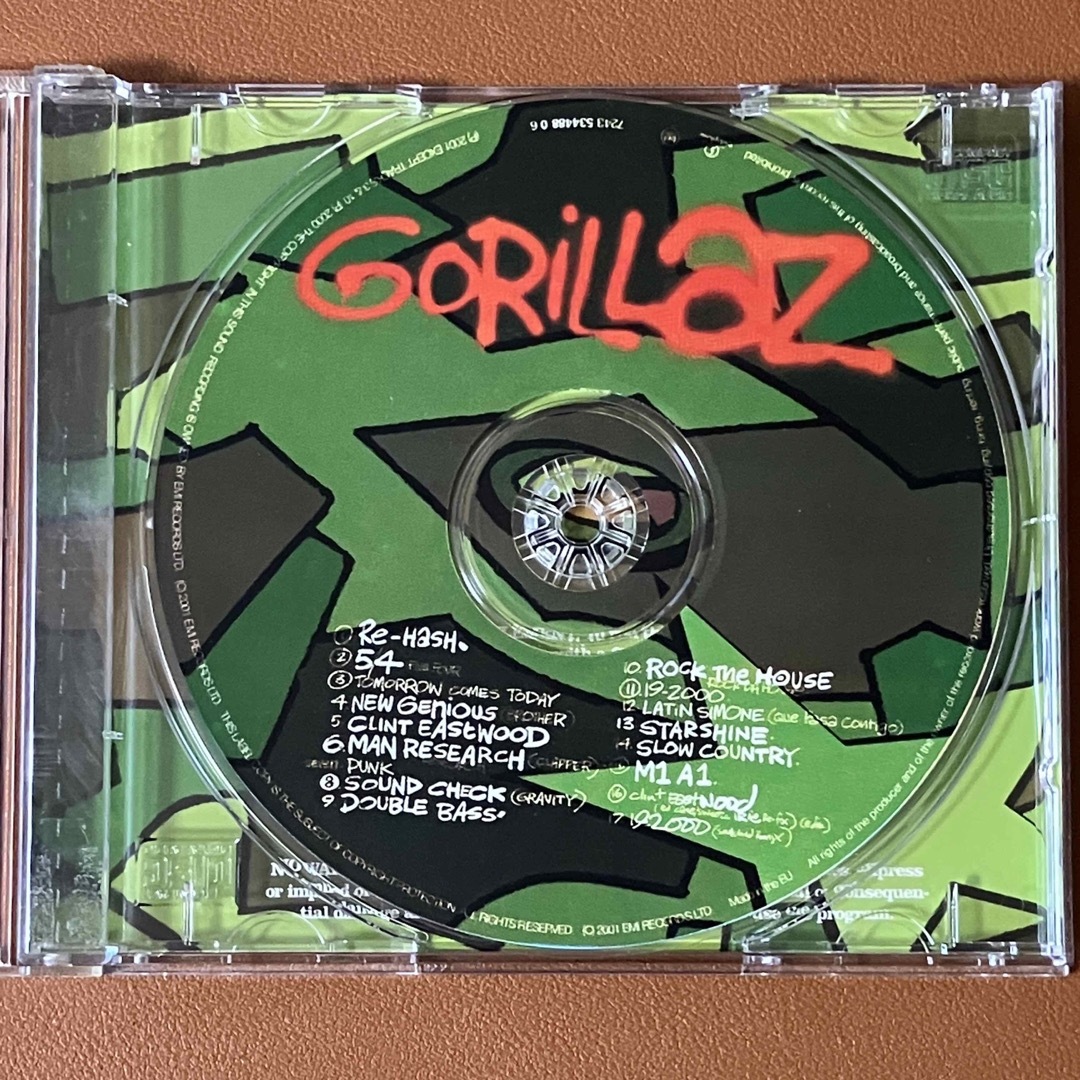 Gorillaz デビューアルバム エンタメ/ホビーのCD(ポップス/ロック(洋楽))の商品写真