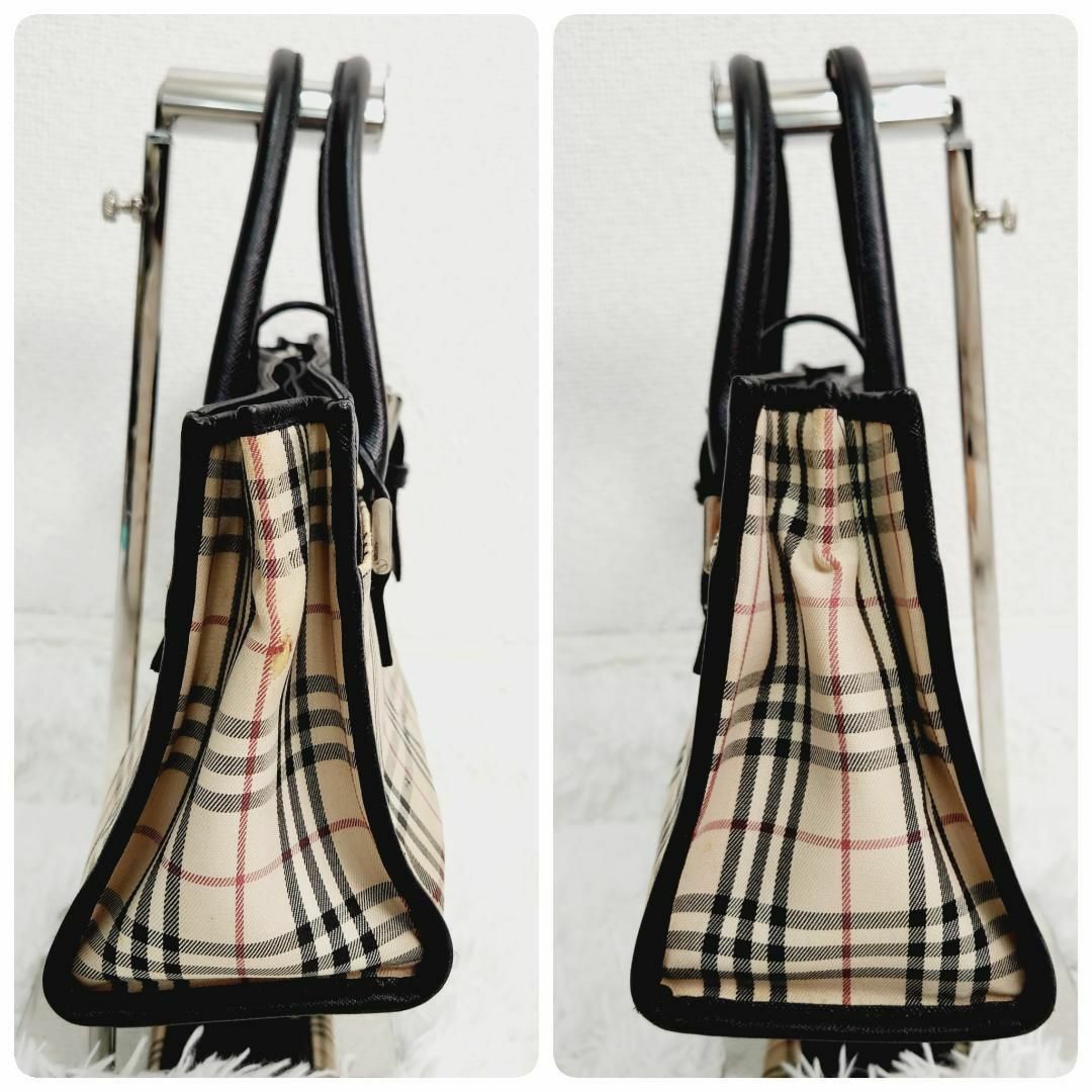 BURBERRY(バーバリー)のBURBERRY ハンドバッグ ノバチェック柄 レザー キャンバス ベージュ レディースのバッグ(ハンドバッグ)の商品写真