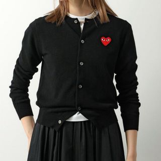 コムデギャルソン(COMME des GARCONS)のCOMME des GARCONS  Play ハートロゴ カーディガン(カーディガン)