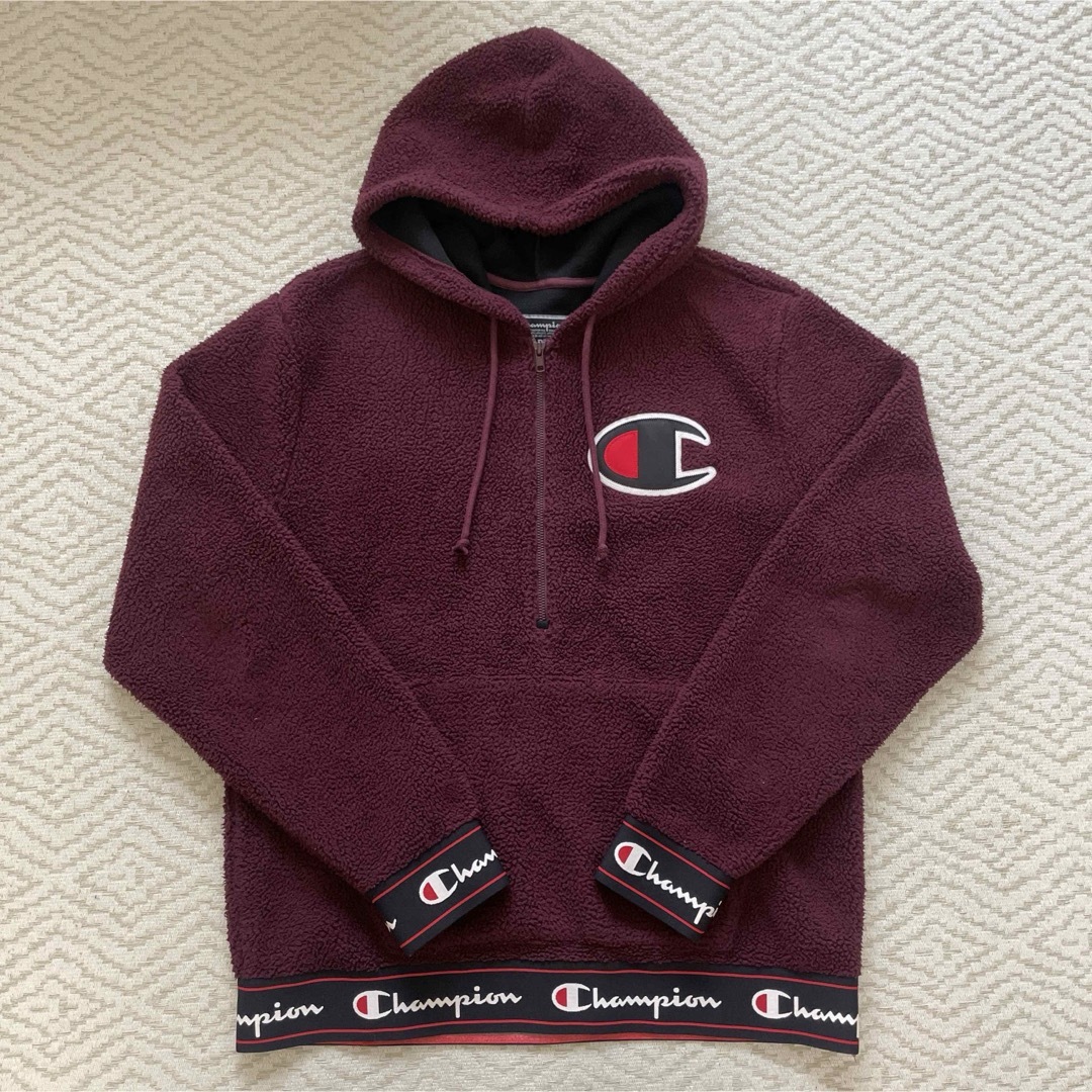 Champion(チャンピオン)のchampion チャンピオン　ボアハーフジップ　パーカー　L メンズのトップス(パーカー)の商品写真