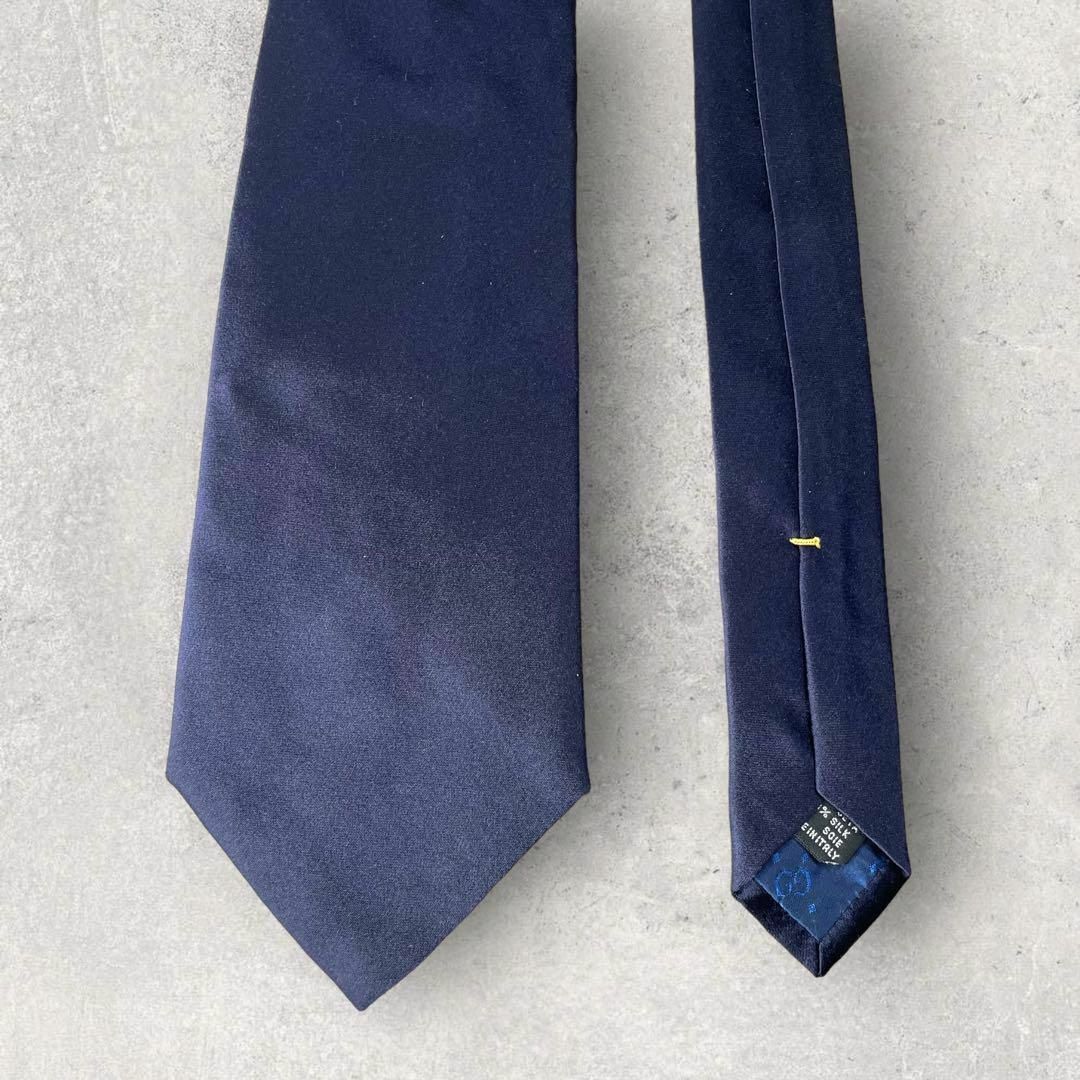新品未使用 GUCCI グッチ ソリッドタイ 無地 ネクタイ ネイビー 紺 新品未使用 GUCCI グッチ ソリッドタイ 無地 ネクタイ ネイビー 紺