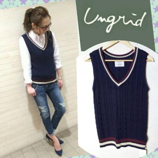 アングリッド(Ungrid)の新品 Ｖネックラインノースリニット ungrid アングリッド todayful(ベスト/ジレ)