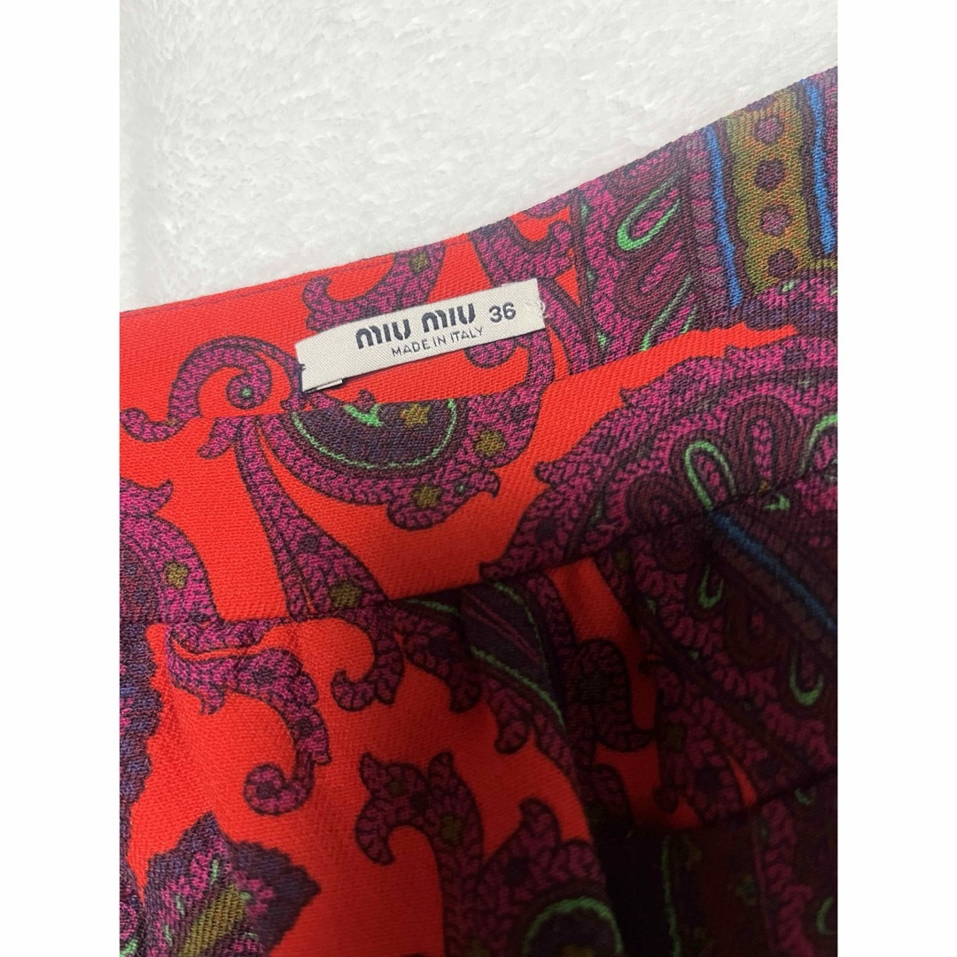 miumiu(ミュウミュウ)のmiumiu ミュウミュウ　ペイズリー柄スカート レディースのスカート(ひざ丈スカート)の商品写真