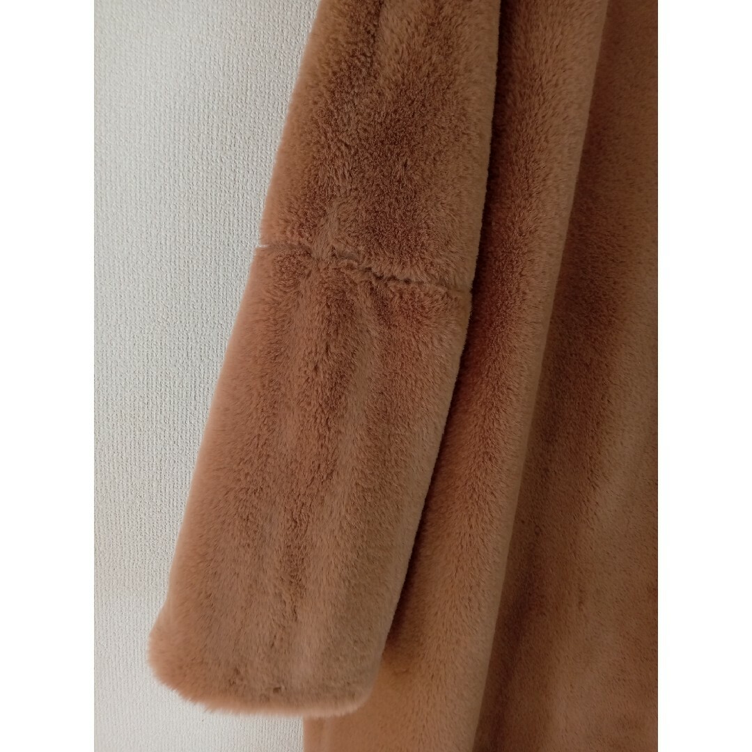 ZARA(ザラ)の美品　ZARA　テディベアロングコート　キャメル色　M  大きめ　ゆったりサイズ レディースのジャケット/アウター(ロングコート)の商品写真