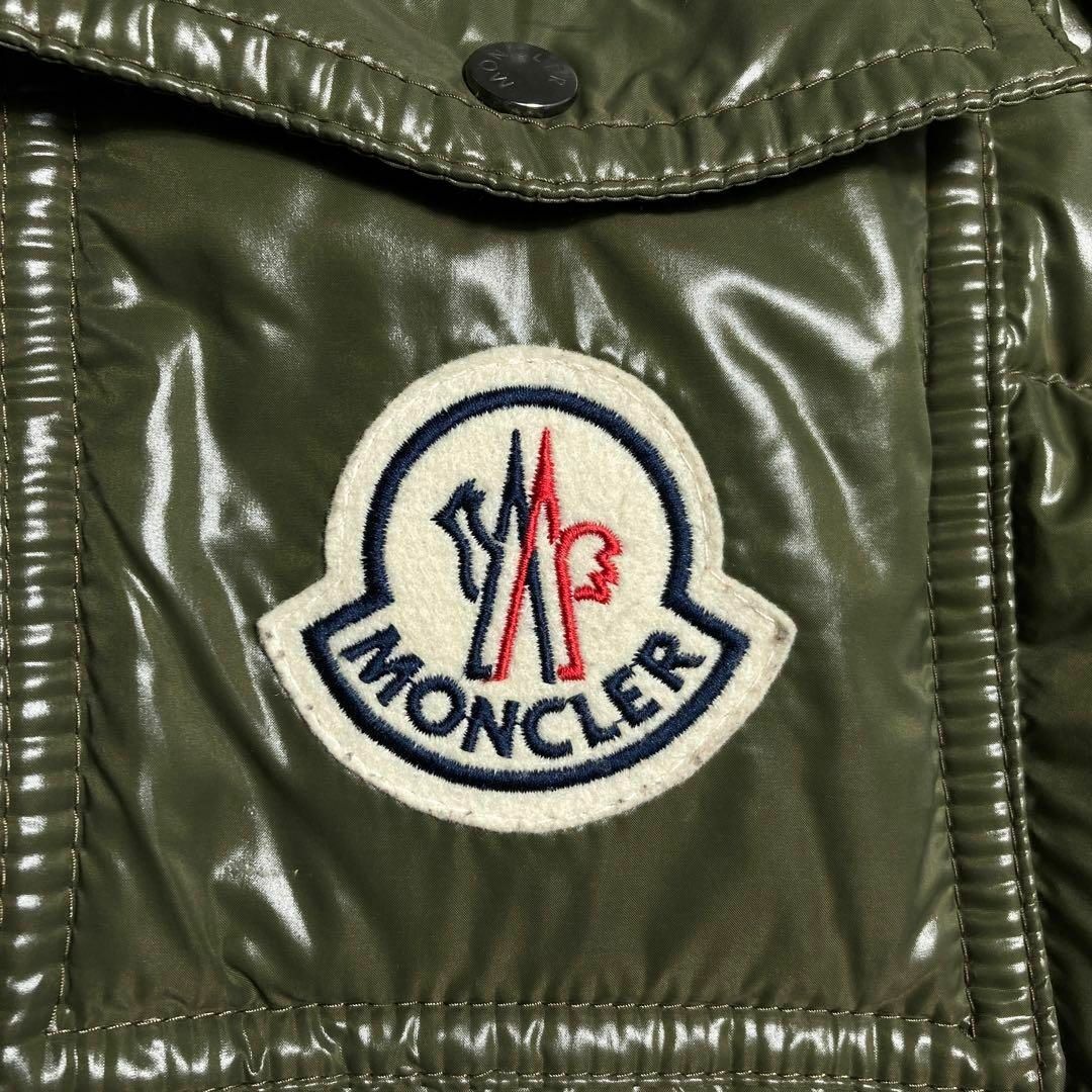 MONCLER(モンクレール)の【人気モデル】モンクレール　ダウンジャケット　K2　緑　グリーン 　サイズ1 メンズのジャケット/アウター(ダウンジャケット)の商品写真