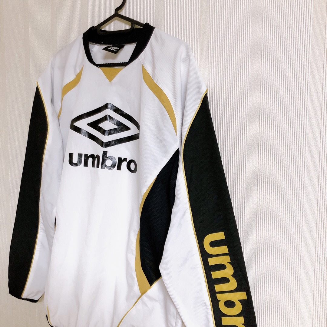 半額クーポン配布中 UMBRO 00s ナイロンジャケット 両面ロゴ DESCENTE