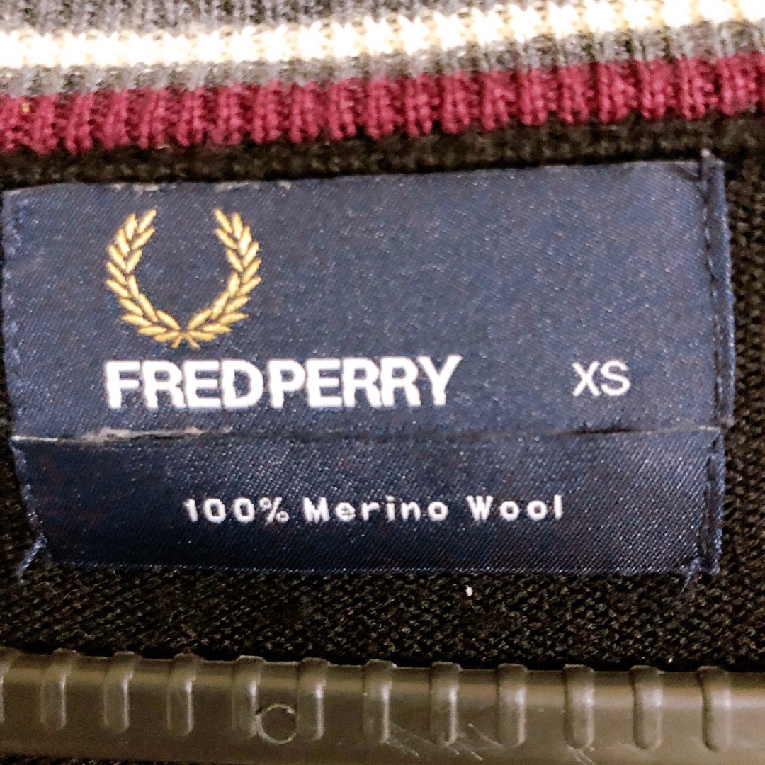 FRED PERRY(フレッドペリー)の美品【FRED PERRY】フレッドペリー カーディガン メリノウール  メンズのトップス(カーディガン)の商品写真